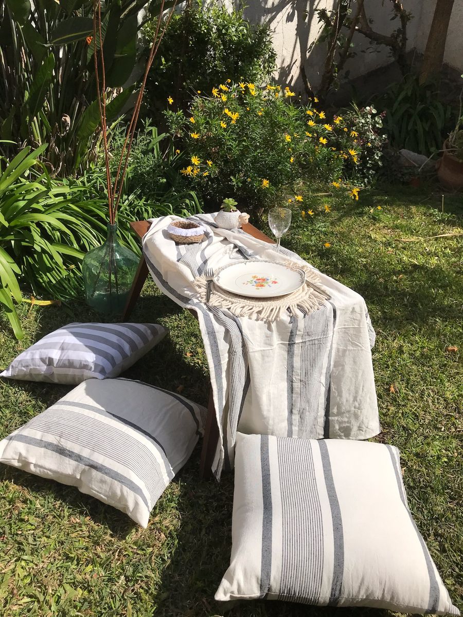 ALMOHADONES FORRADOS